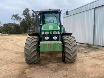 John Deere 7830 Tractor ## LAST WEEK BEFORE BEING TRADED ##
