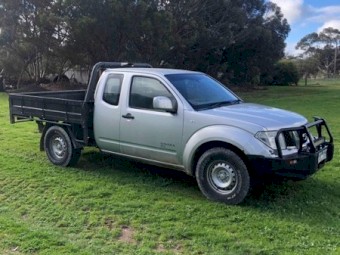 2012 D40 Navara Extra Cab