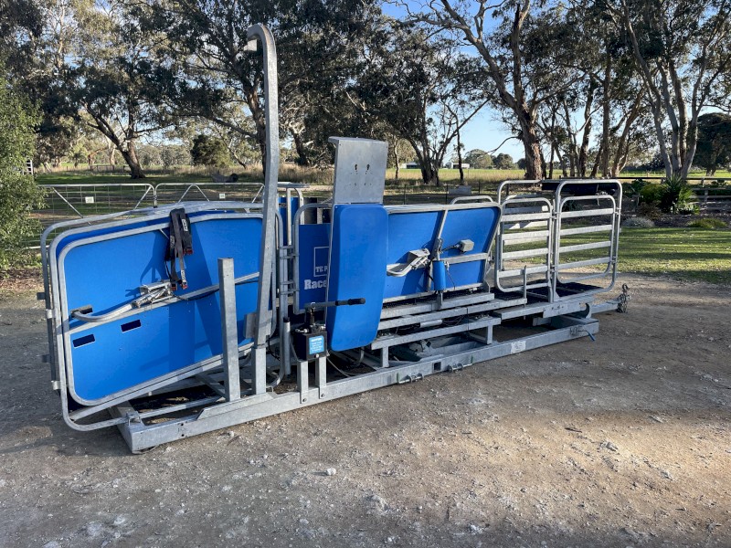 Te Pari Racewell HD4