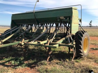 Chamberlain 753 Combine