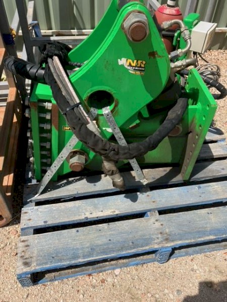 ## Price Reduction ## JN&R Cushion Hitch