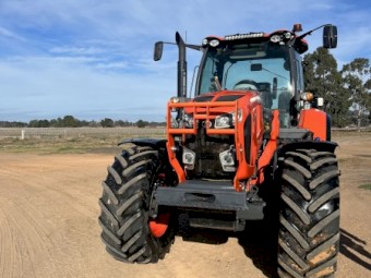 Kubota M7171 Tractor