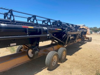 39ft MacDon 2052 Draper Front