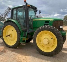 John Deere 7230 Row Crop Tractor