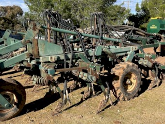 John Shearer Universal Bar