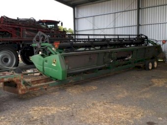 2007 John Deere 9660 Bullet Rotor with John Deere 630F Hydra Flex Front withTrailer