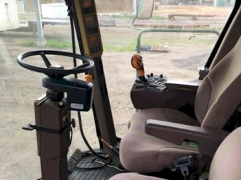 2007 John Deere 9660 Bullet Rotor with John Deere 630F Hydra Flex Front withTrailer