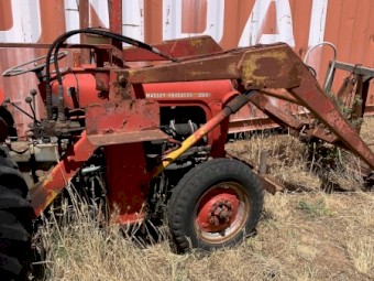 Front End Loader to suit Massey