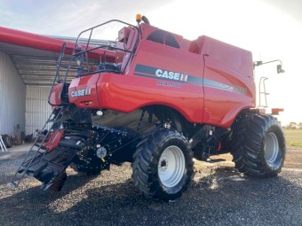 Case 7088 Header with 40ft 2152 front