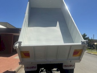 1992 Isuzu FTR800 Tipper Truck