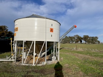 2022 Ahrens 31 tonne Field Bin