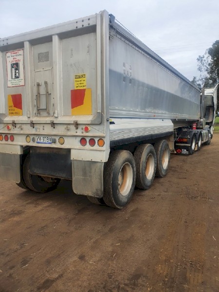 2008 Tefco 30ft Chassis Tipper
