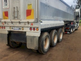 2008 Tefco 30ft Chassis Tipper