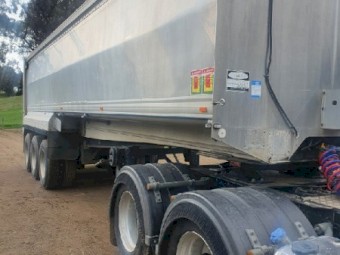 2008 Tefco 30ft Chassis Tipper