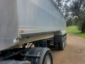 2008 Tefco 30ft Chassis Tipper