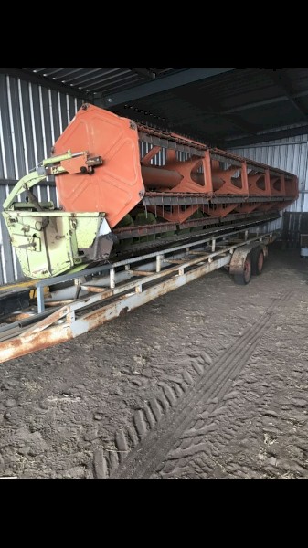 Claas 25ft Flex Front