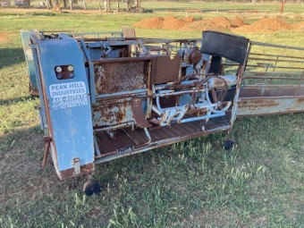 Peak-Hill Air Rotate Sheep Handler