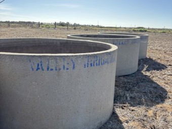 concrete cattle trough with float
