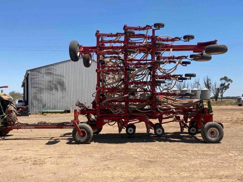 Morris C2 Contour Airseeder Bar