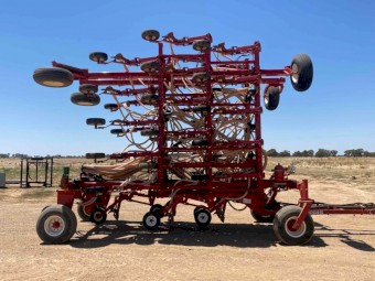 Morris C2 Contour Airseeder Bar