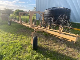 Elsworthy in line rake 13 wheel rear steer 