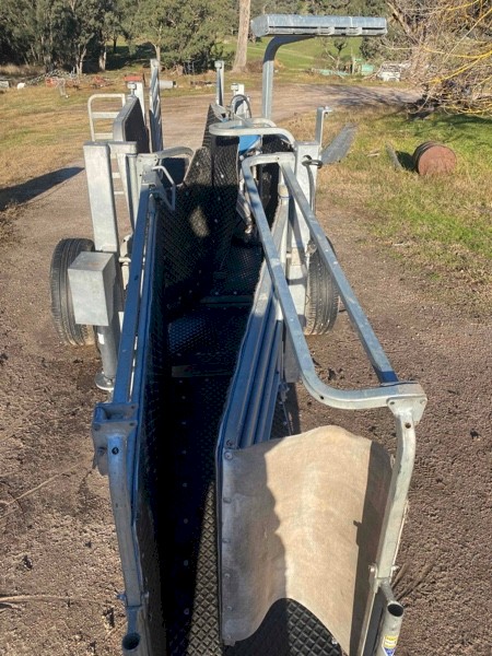 Clipex Sheep Handler