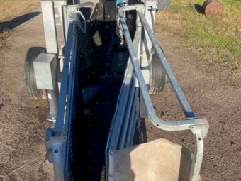 Clipex Sheep Handler
