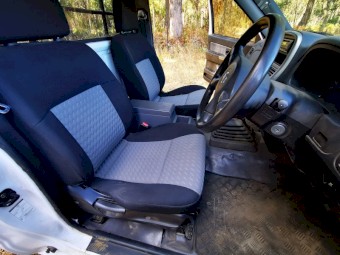 Nissan Navara D22 ST-R 4x4 single cab