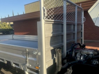 HINO 300 616 EX COUNCIL! 69,000KMS