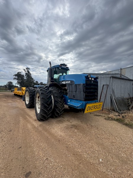 New Holland 9482 Tractor