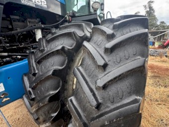 New Holland 9482 Tractor