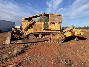 Komatsu D155-1 Dozer