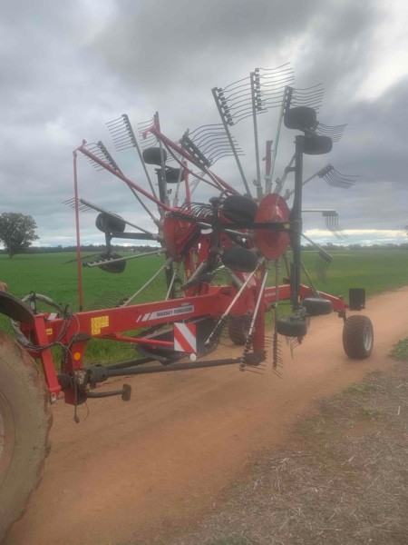 2016 Massey Ferguson RK 1002 TRC-Pro Rotary Rake