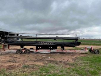 Case IH 2188 Header with 30ft Draper Front & Trailer