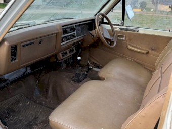 Mitsubishi Express 4WD Ute