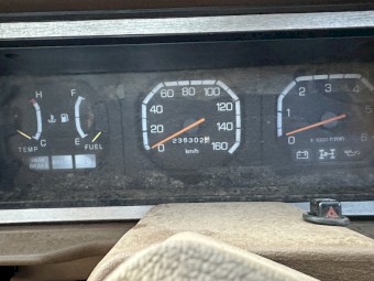 Mitsubishi Express 4WD Ute