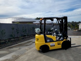 Hyundai Forklift 1.8T Container Mast