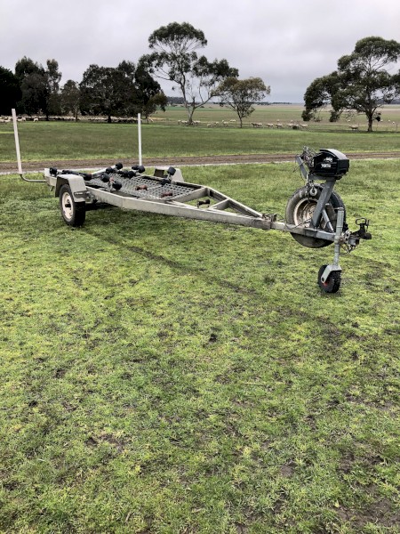 Boat Trailer Brooker