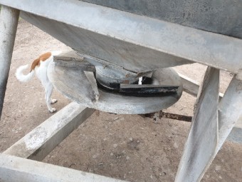 1t gal super spreader