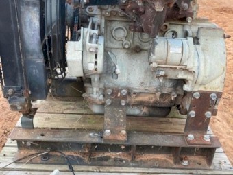 Isuzu 3 cylinder dirsel engine