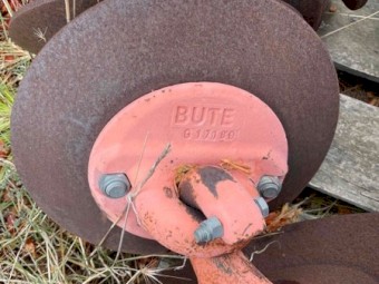 Under Auction - (A175) 23 Metre Bute Disc Chains 