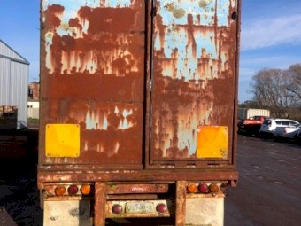 3 Deck Stock Crate & Trailer