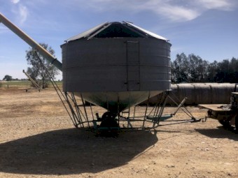 Jetstream Field Bin with Auger
