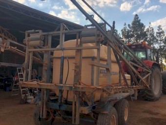 Boom Spray  Oster 80ft  Hydraulic fold!