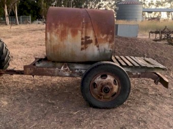 Fuel trailer