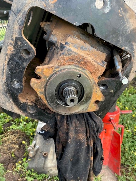 WANTED MacDon Windrower Wheel Drive Motor