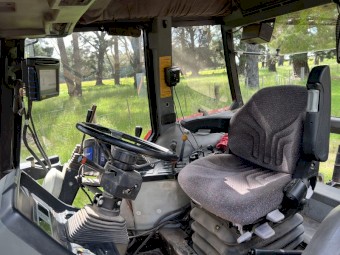 Case IH Maxxum 5120 Powershift Tractor Loader