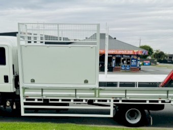2012 Isuzu FRR600 Crew Cab Truck