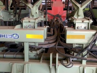 Orthman 8 row folding strip till rig and cart