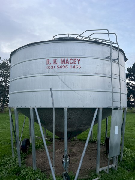 R K Macey 30t Field Bin